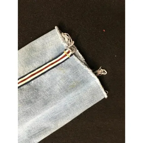 Jeans Womens  Blue Distressed Zip size 17 side piping - Picture 6 of 9